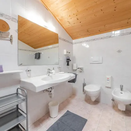 Apartment Sonnenresidenz Malfertheinerhof Kastelruth